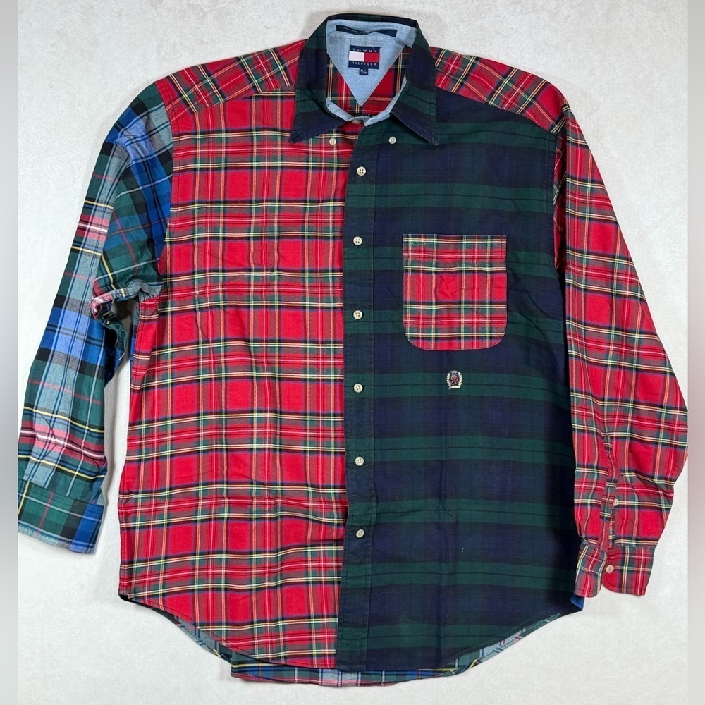 Tommy Hilfiger Size Medium Red and Blue Tartan Plaid Button Down Shirt